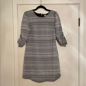 Speechless Black and White Geometric Long Sleeve Dress
